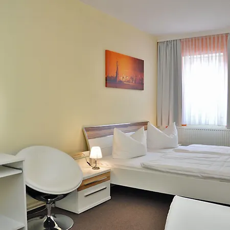 An Der Kapelle 3* Μάινινγκεν